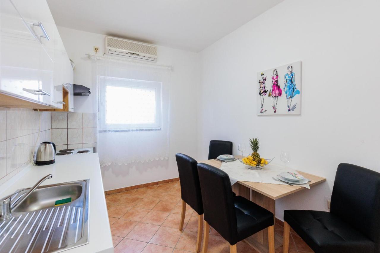 Apartman Toni 扎达尔 外观 照片